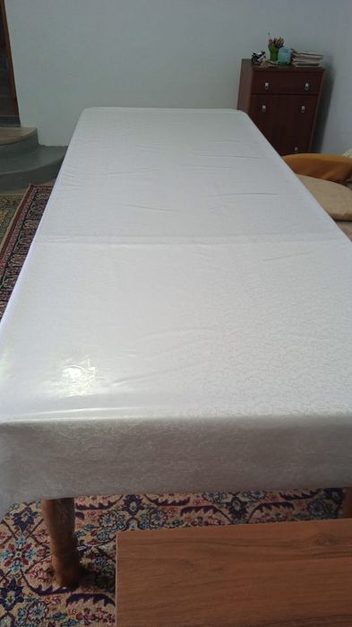 Продам большой стол