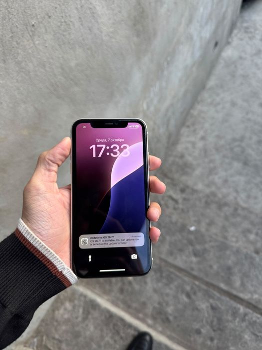 iPhone 11 64 гб  акум 73