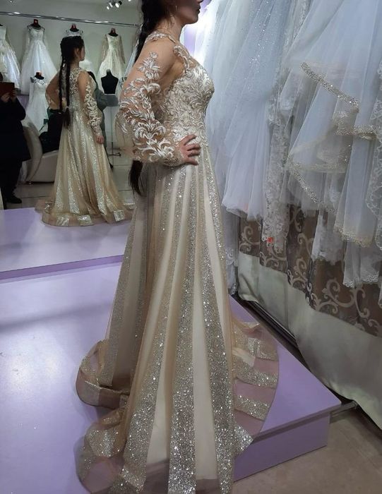 Продам свадебное/вечернее платье