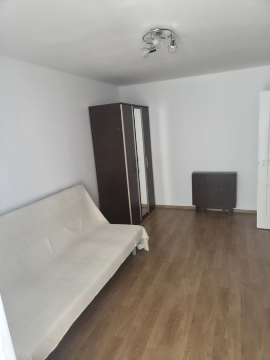 Apartament 2 camere metrou