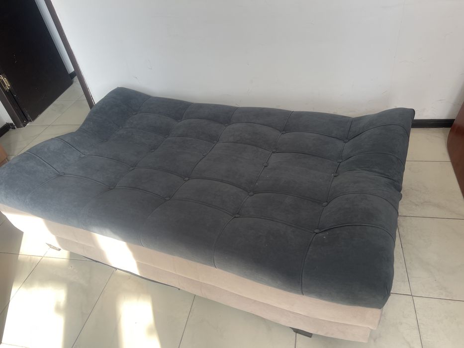 Продам диван в хорошем состоянии