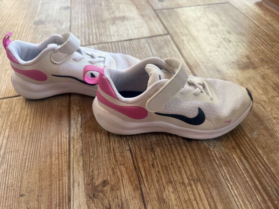 Детски маратонки Nike