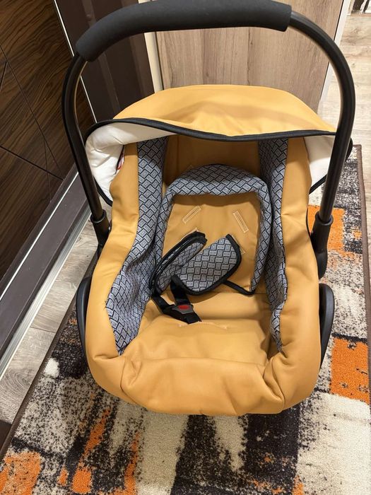 Бебешки кош за кола