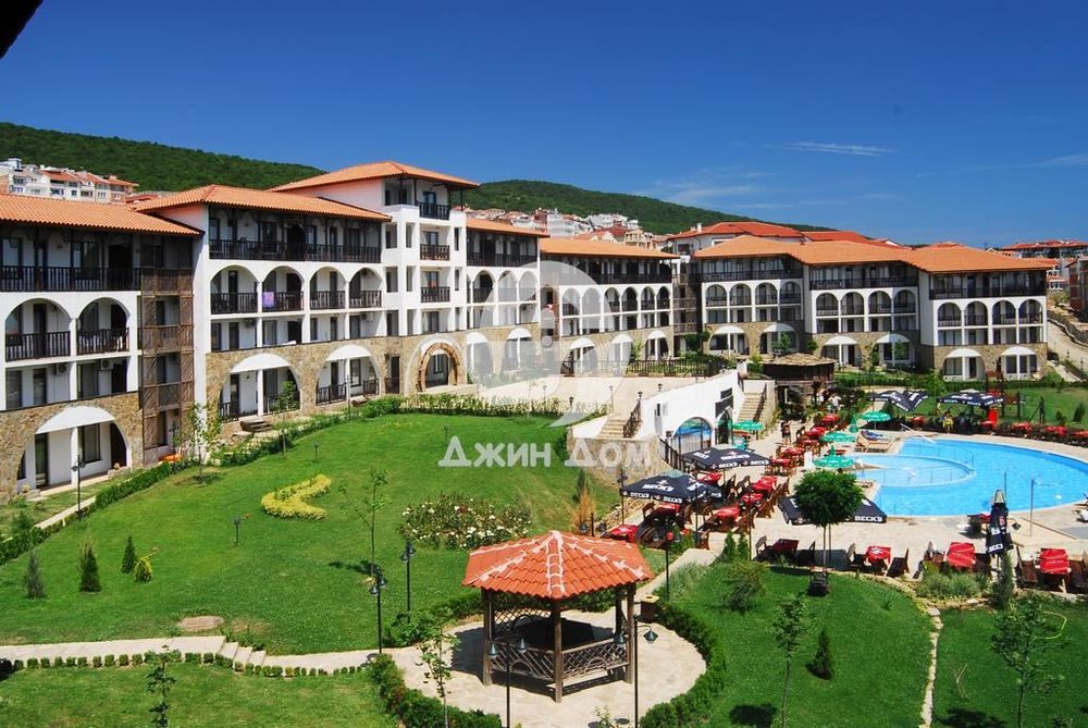 Продава се Тристаен апартамент в Свети Влас - 79 кв.м за 743 €/кв.м - Снимка #11