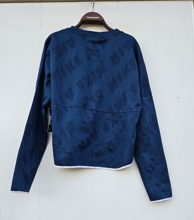 Nike оригинална дамска блузка нова  М размер