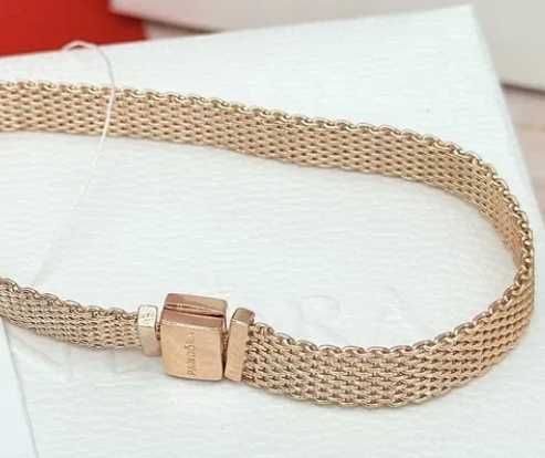 Гривна Пандора|Pandora