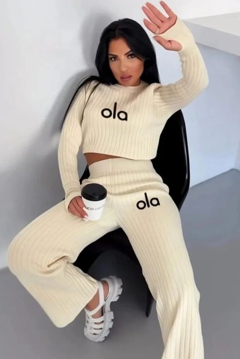 Дамски сет фино плетиво