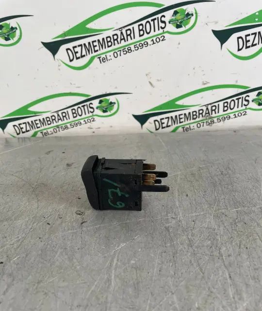 Buton dezaburire parbriz Volkswagen VW Polo 1999 1.6 MT (75 hp)