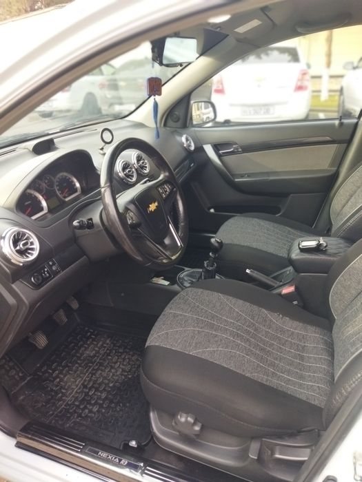 Nexia 3 Ravon м/т сотилади.