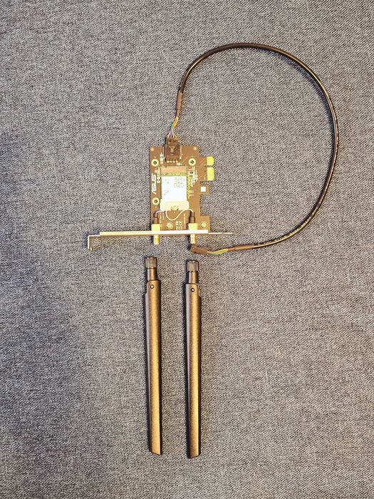 Placa de baza MSI B450-A PRO MAX | 16GB RAM  DDR 4 - vândut