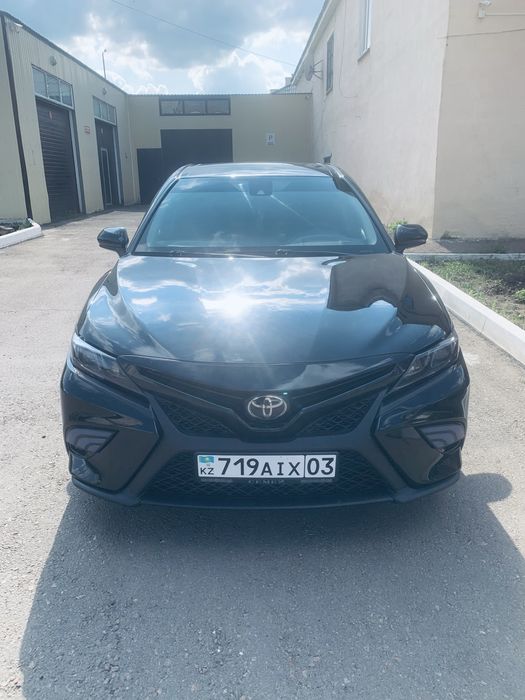 Камри 70 бампера зад и перед