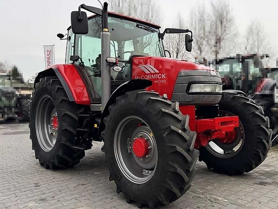 Трактор колесный McCormick MC100
