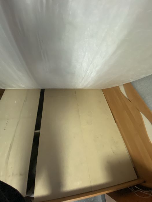 Кровать двуспальная с матрасом торг