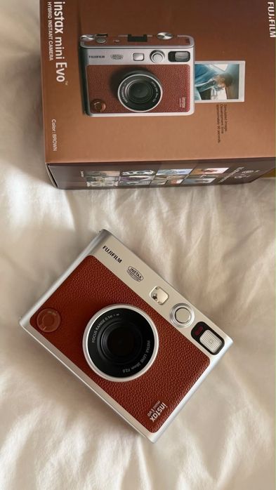 Instax mini EVO новый