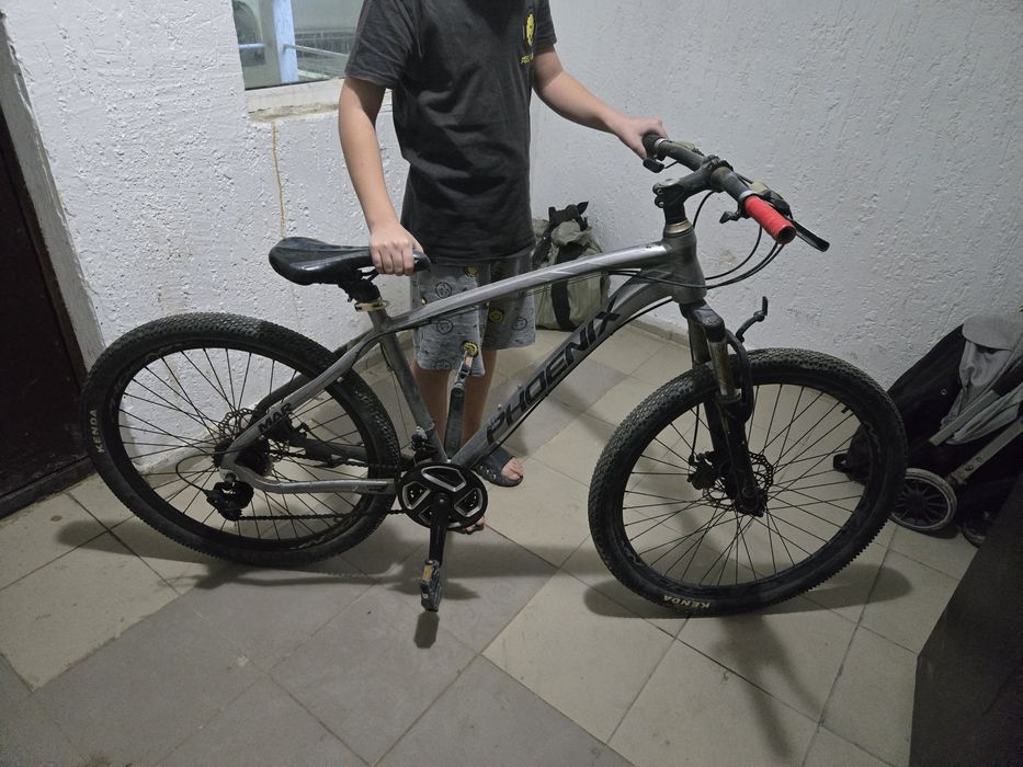 Скутер и ведосипеды