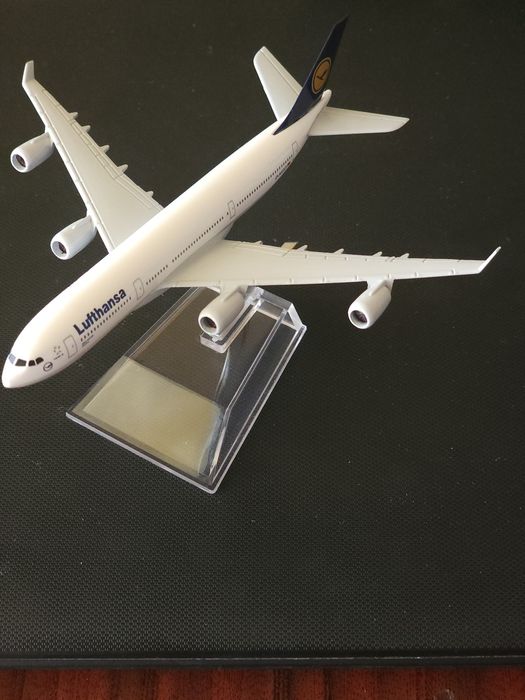 Сувенирный Самолет