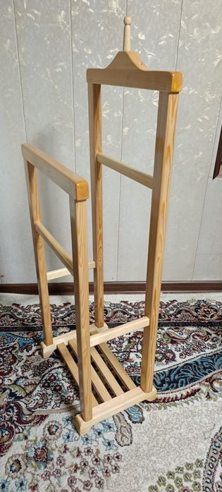 Вешалка напольная