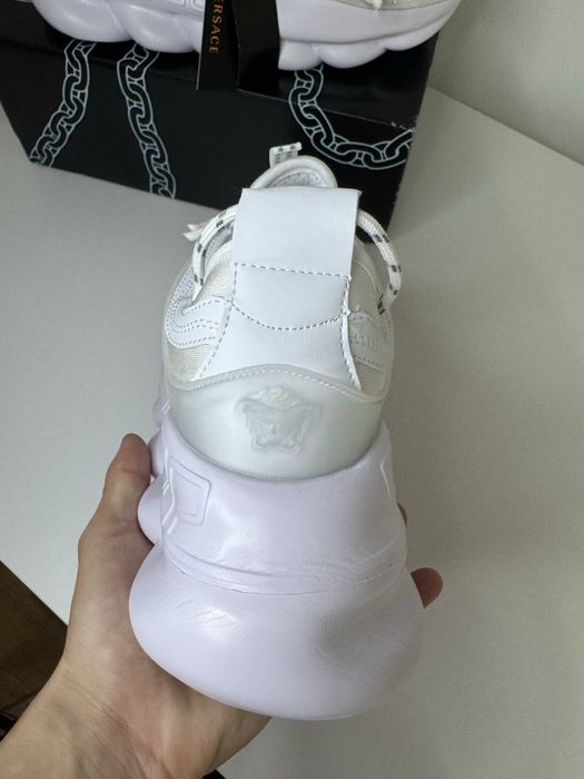 Versace Chain Reaction Full White