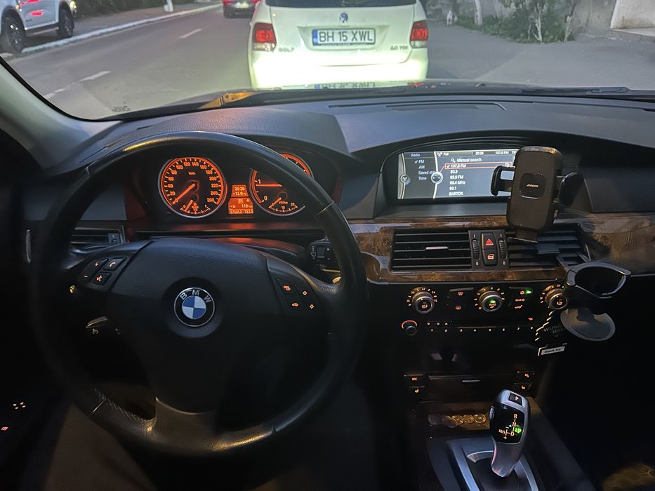 BMW Seria 5 E 61 Facelift