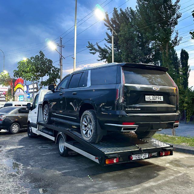 Evakuator xizmati tez va qulay narxlarda 15/20 daqiqada yetib kelamiz