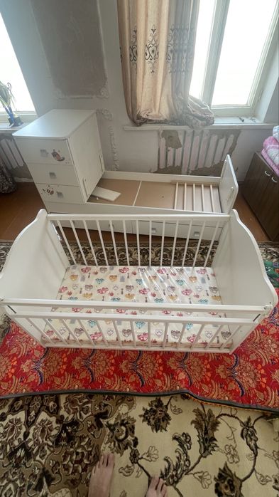 Кроватки для новорожденных