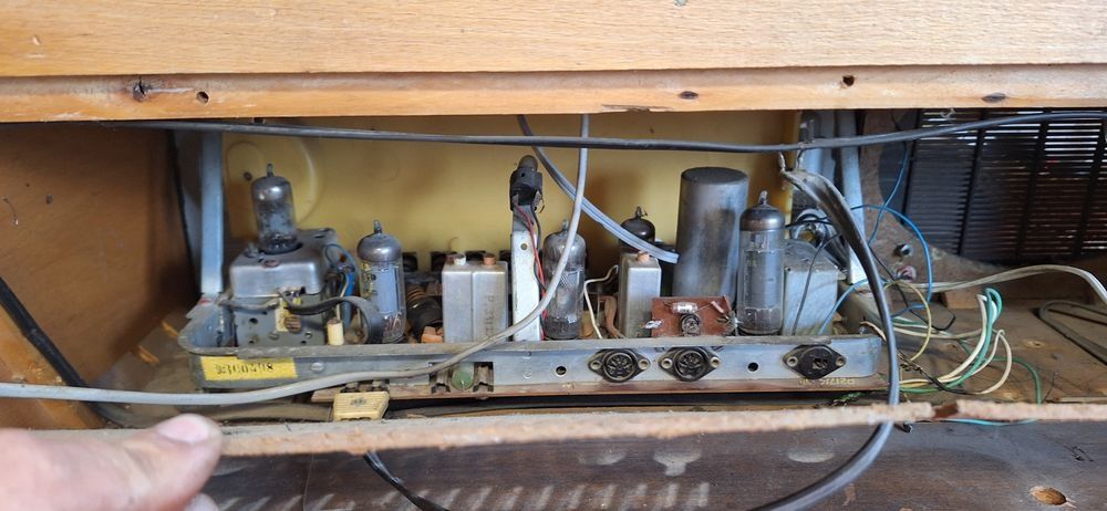 Pick-up radio Traviata 2