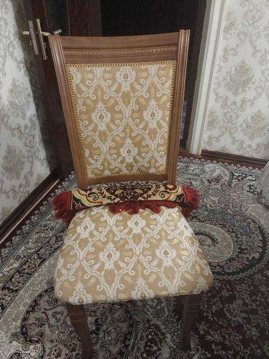 Myaxki mebel restavratsiya xizmati.