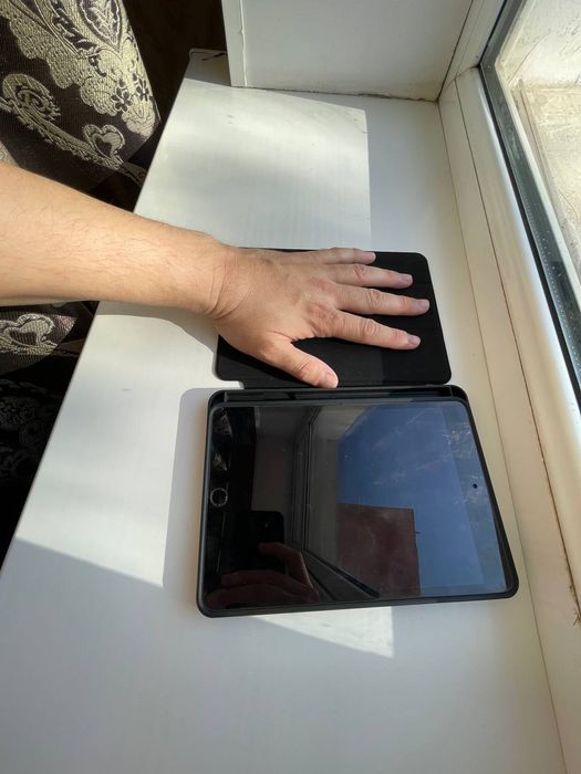 Ipad mini 4 сатылады,келисимли