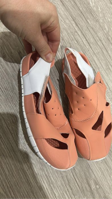 Сандали,маратонки на Джордан и чехли на найк