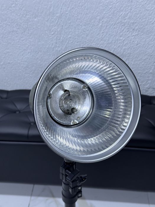 Продам импусьный свет 300w