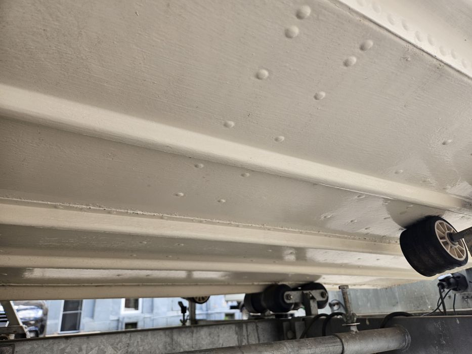 Barca aluminiu Canadian 560