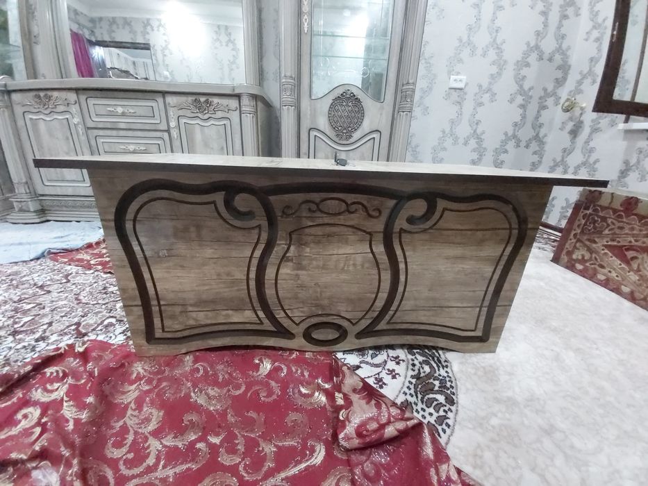 Уйдаги мебель сотилади срочно