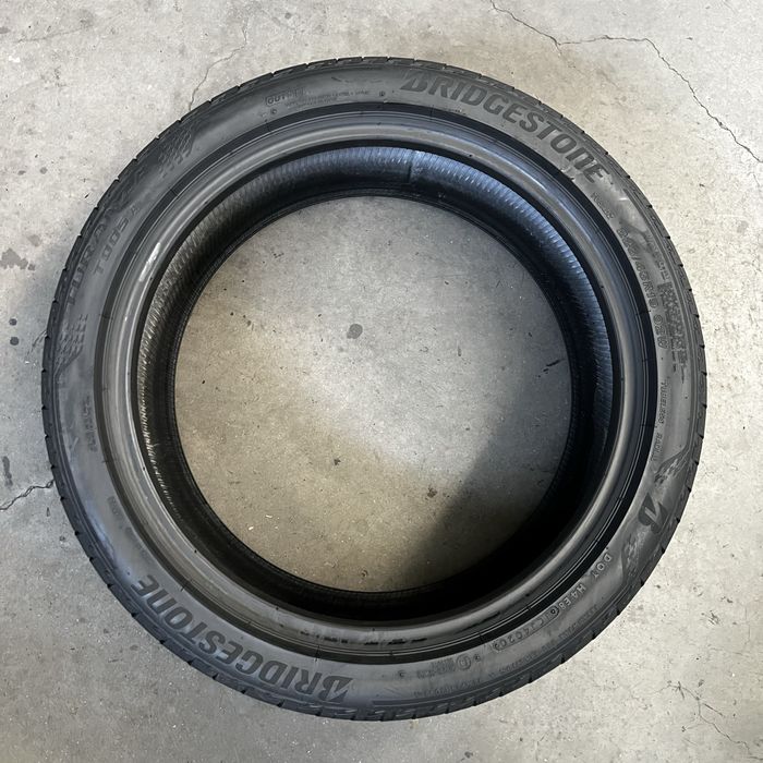 2 Anvelope vara 225 45 19 Bridgestone DOT 2020