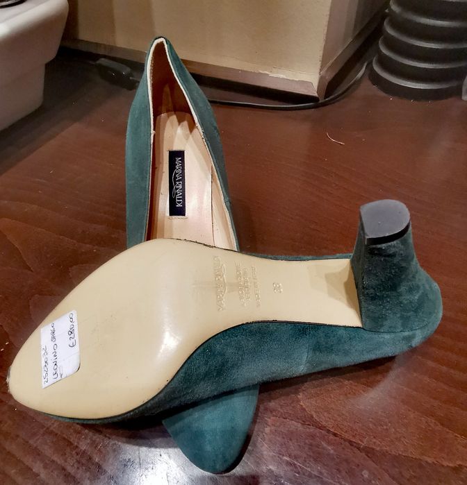 Много елегантни обувки италиански Marina Rinaldi