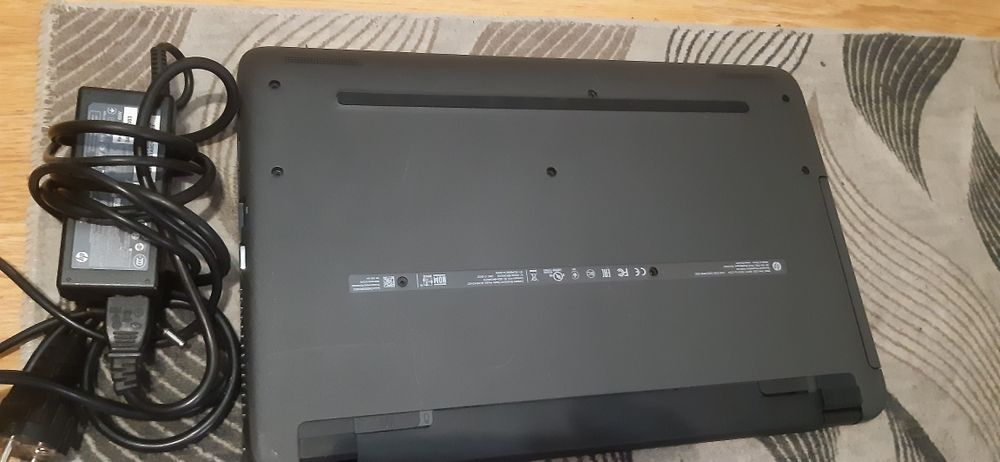 Laptop Hp 250 G4     ssd 240Gb    ram4G