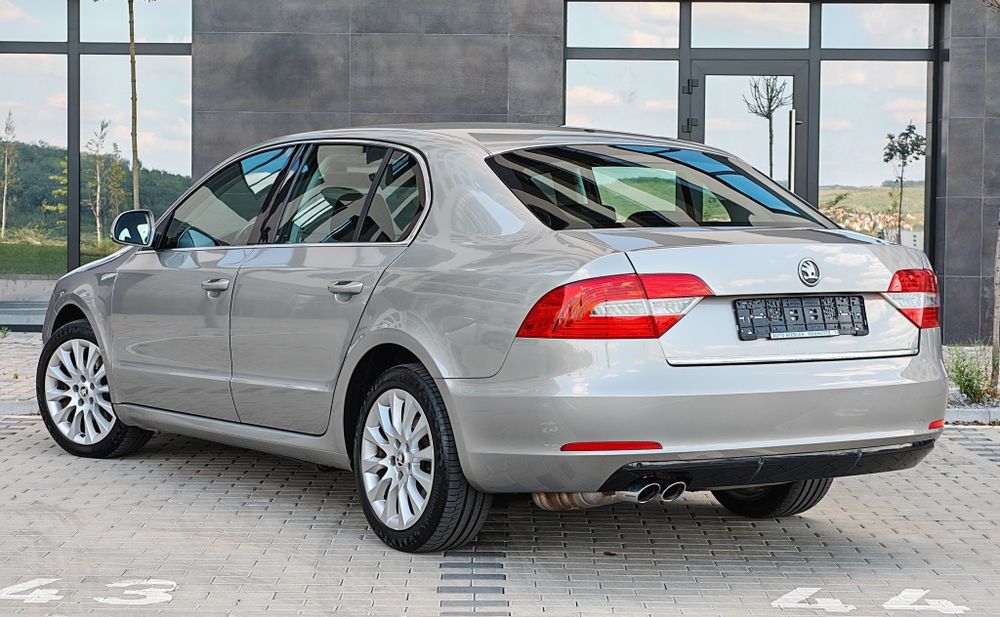 SKODA Superb 2014 — imagine 3