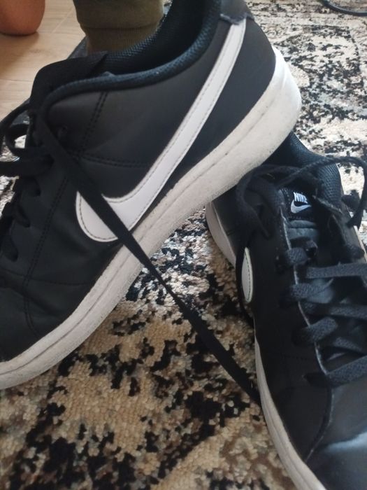 Vând adidasi nike nr. 43
