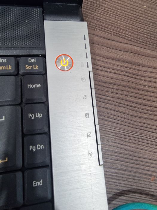 продам ноутбук Asus