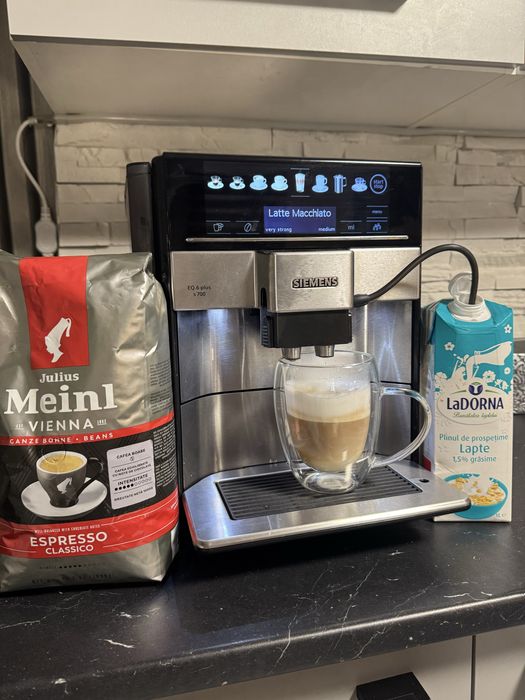 Espresor cafea Simens EQ 6 plus S700