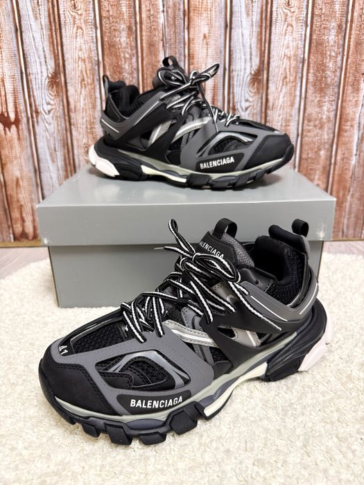 BALENCIAGA track 41 ブラック/グレー Balenciaga Track Grey Black Galati • OLX.ro