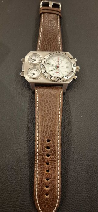 Часовник SwissStar