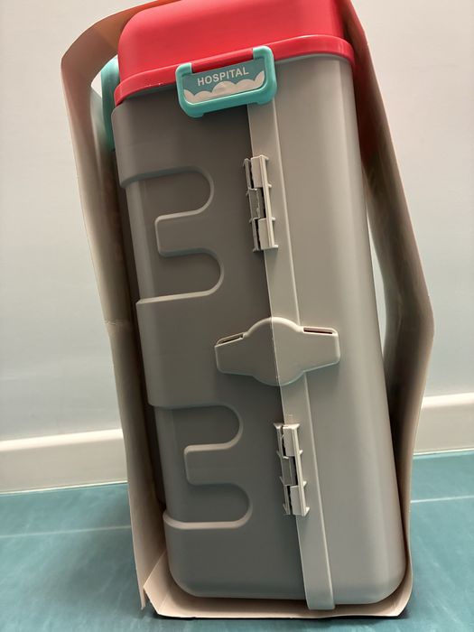 Детски докторски комплект със слушалки и аксесоари Sonne