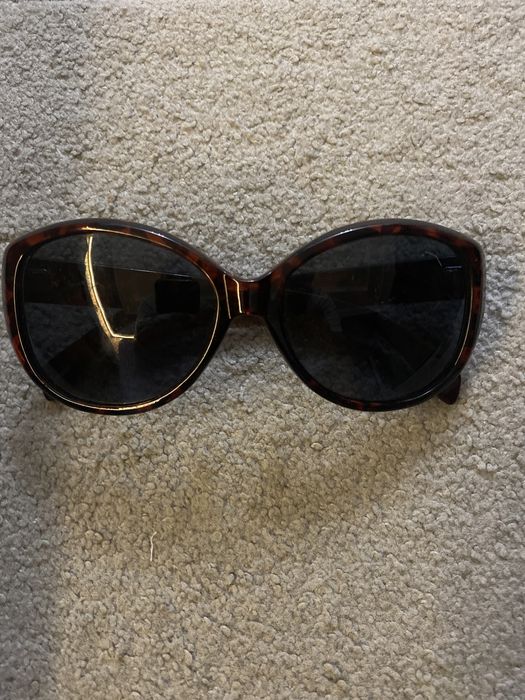 Продам солнцезащитные очки