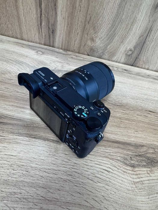 Фотокамера Sony Alpha A6500 Kit E  18-135 mm