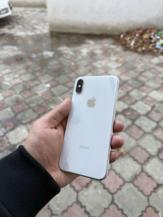 Iphone x ayfon x 64gb oq tel ideal sotiladi aybi yo face ishlidi
