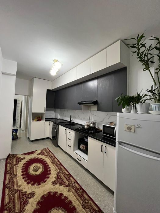 Продаётся 3 комнатная квартира