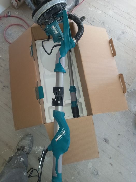 жираф эа шкурене Total