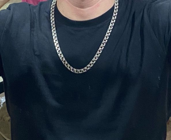 Продам серебреную цепь