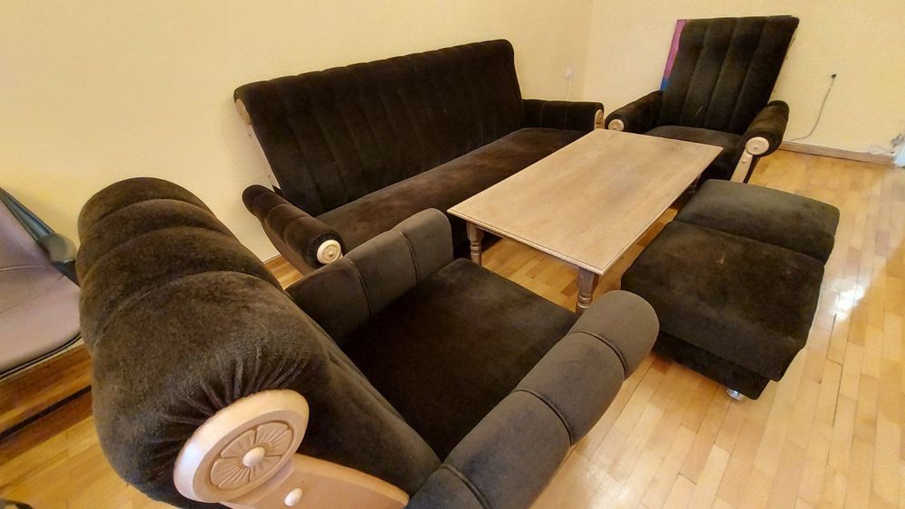 Подарявам холна гарнитура