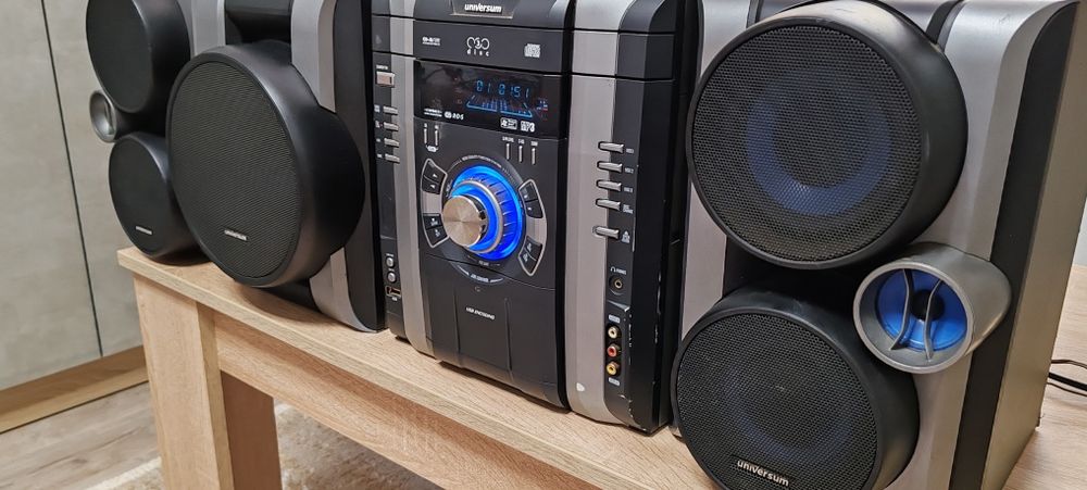 Combina Universum cu subwofeer